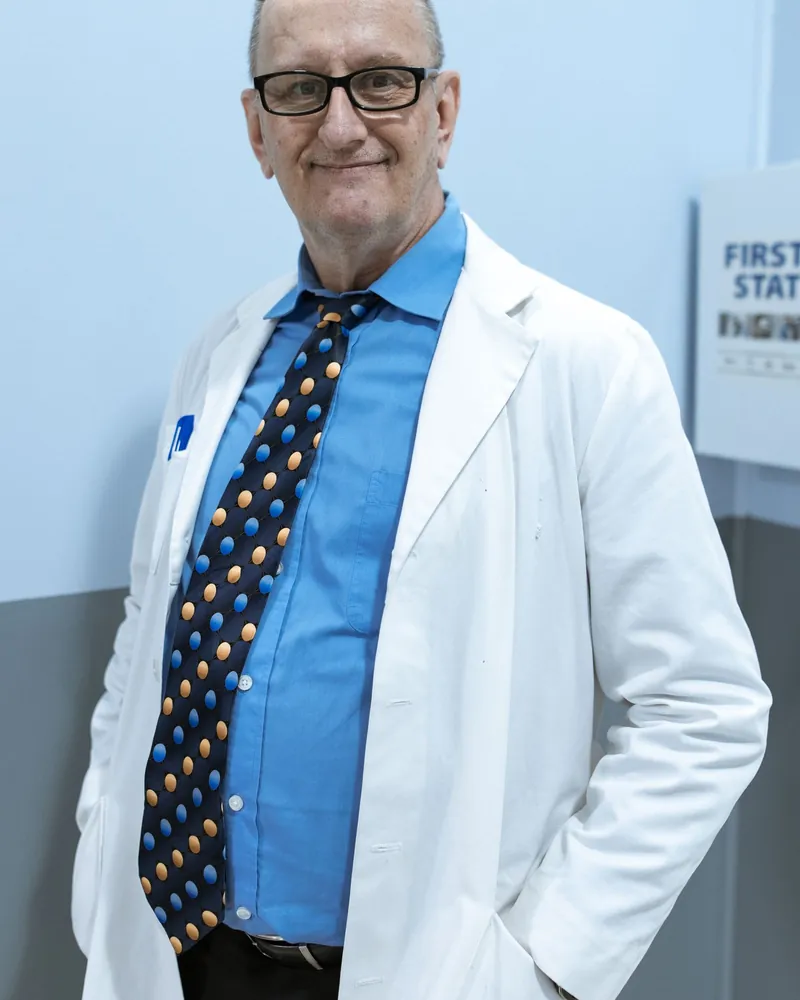 Dr. Jorge Valenzuela